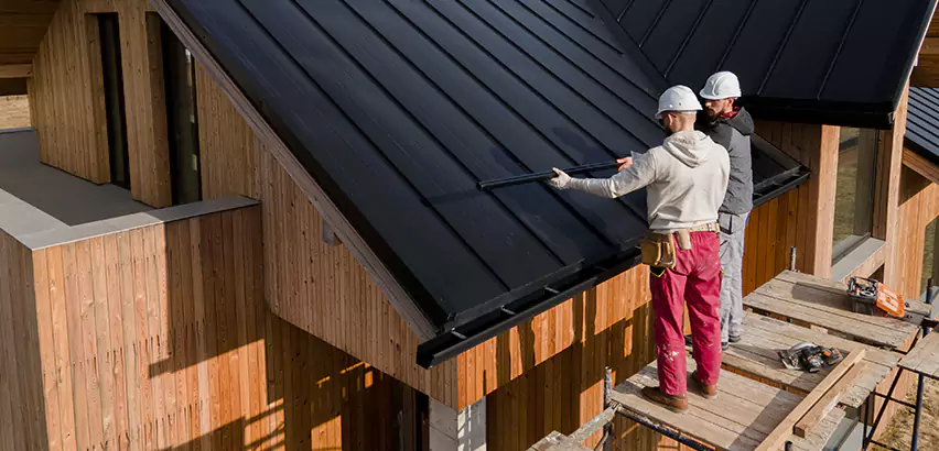 Professional Soffit Repair Services in Seattle, WA