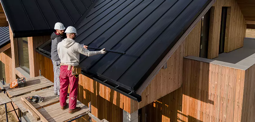 Metal Roof Maintenance in Seattle
