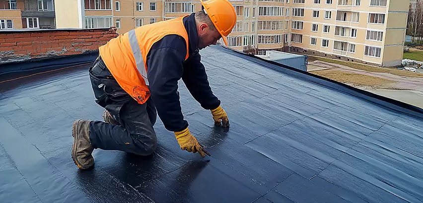 Professional TPO Roof Replacement Services in Seattle, WA