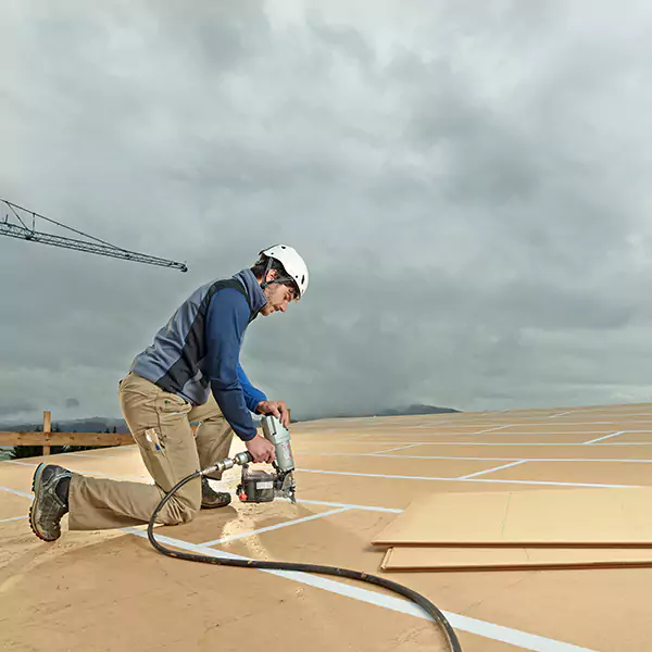 Why Seattle Business Owners Choose Best Seattle Roofing Pros for Roof Replacement?
