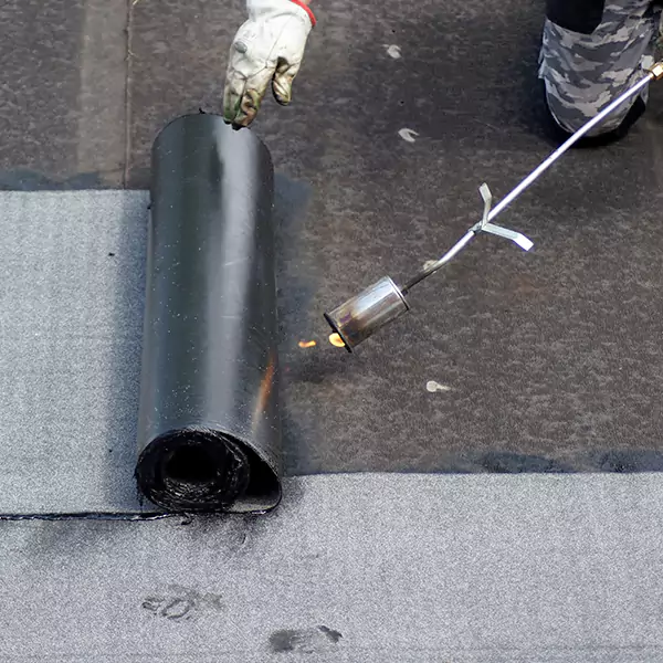 Why Seattle Property Owners Depend on Best Seattle Roofing Pros for Flat Roof Repair?